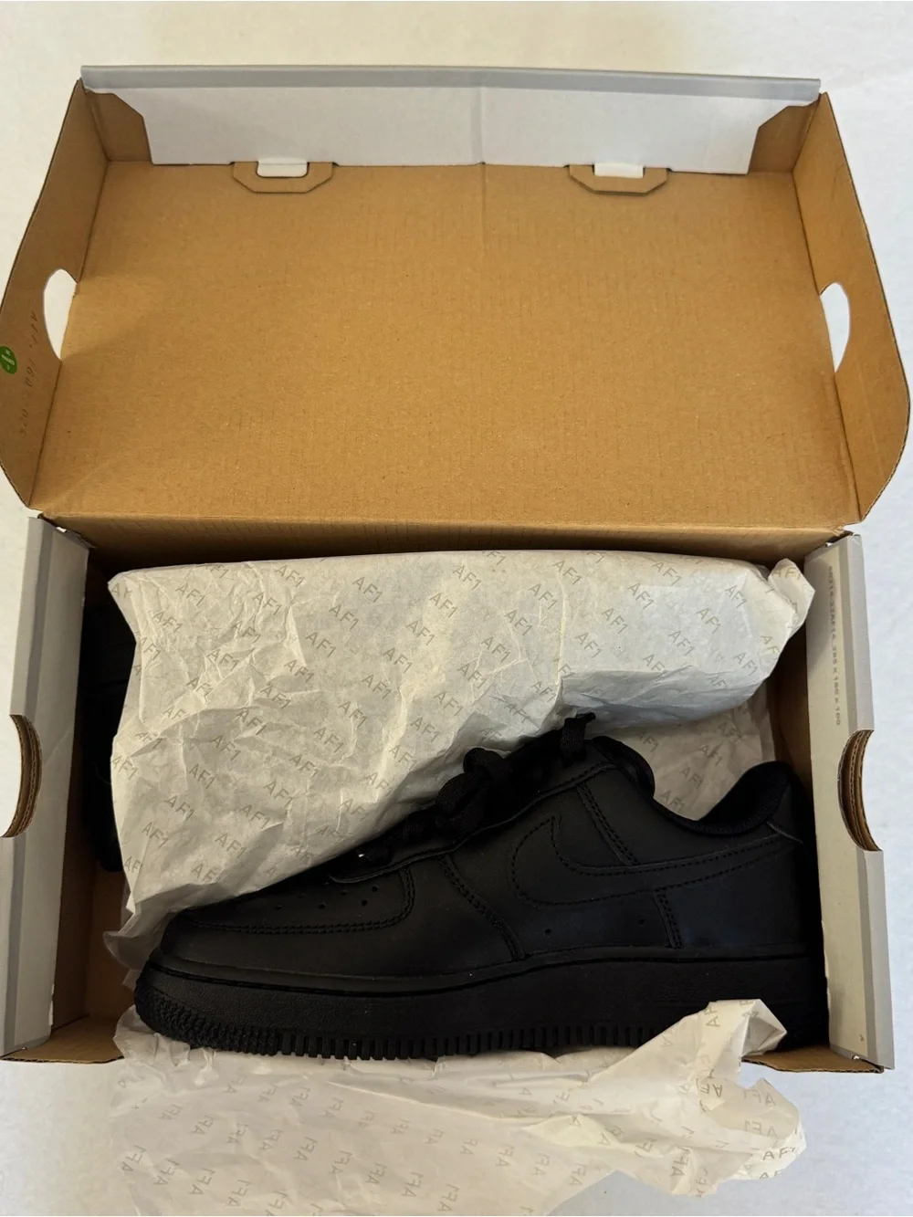 NWB Nike Air Force 1 '07 Low 'Triple Black' [DD8959-001] Women's Size 6